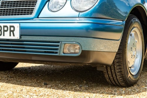 1997 Mercedes-Benz E250 D Elegance En venta (imagen 113 de 158)