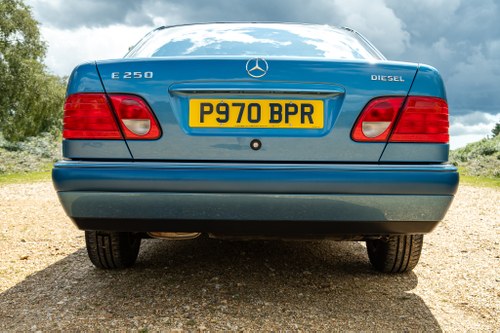 1997 Mercedes-Benz E250 D Elegance En venta (imagen 140 de 158)