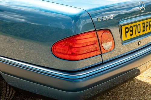 1997 Mercedes-Benz E250 D Elegance En venta (imagen 130 de 158)