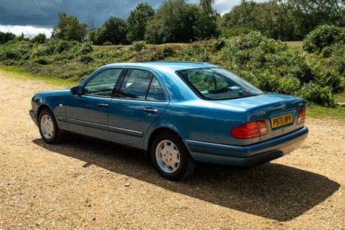 1997 Mercedes-Benz E250 D Elegance En venta (imagen 12 de 158)