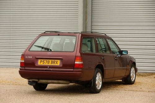 NO RESERVE - 1996 Mercedes-Benz E280 (S124) En venta (imagen 16 de 180)