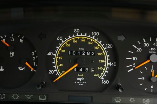 NO RESERVE - 1996 Mercedes-Benz E280 (S124) En venta (imagen 63 de 180)