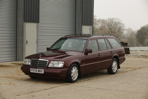 NO RESERVE - 1996 Mercedes-Benz E280 (S124) En venta (imagen 9 de 180)