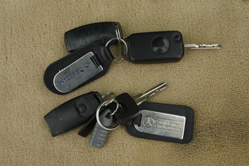 NO RESERVE - 1996 Mercedes-Benz E280 (S124) En venta (imagen 180 de 180)