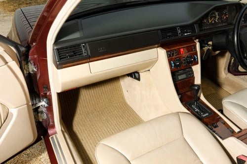 NO RESERVE - 1996 Mercedes-Benz E280 (S124) En venta (imagen 33 de 180)