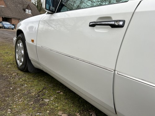 NO RESERVE - 1995 Mercedes-Benz E300D Estate In vendita (immagine 166 di 271)