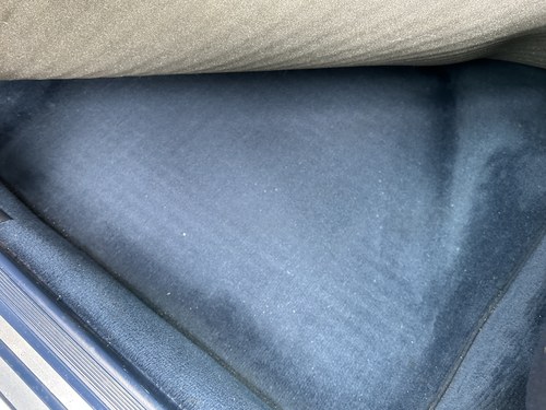 NO RESERVE - 1995 Mercedes-Benz E300D Estate In vendita (immagine 101 di 271)