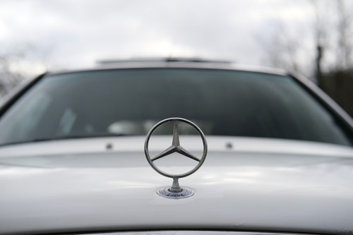 NO RESERVE - 1995 Mercedes-Benz E300D Estate In vendita (immagine 129 di 271)