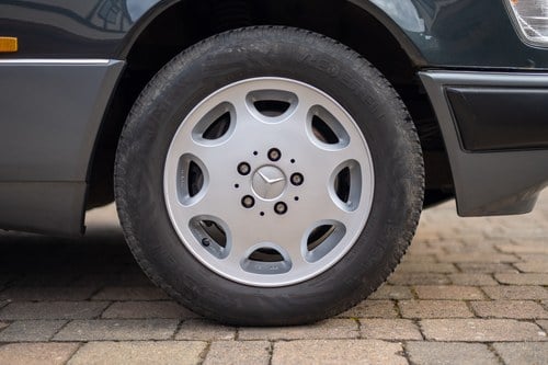 1996 Mercedes-Benz E320 Estate In vendita (immagine 26 di 169)