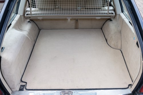 1996 Mercedes-Benz E320 Estate In vendita (immagine 110 di 169)