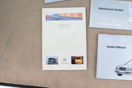 1996 Mercedes-Benz E320 Estate In vendita (immagine 149 di 169)