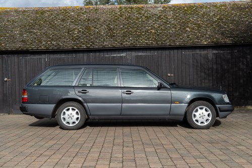 1996 Mercedes-Benz E320 Estate In vendita (immagine 16 di 169)