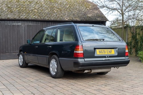 1996 Mercedes-Benz E320 Estate In vendita (immagine 14 di 169)