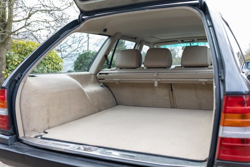 1996 Mercedes-Benz E320 Estate In vendita (immagine 102 di 169)