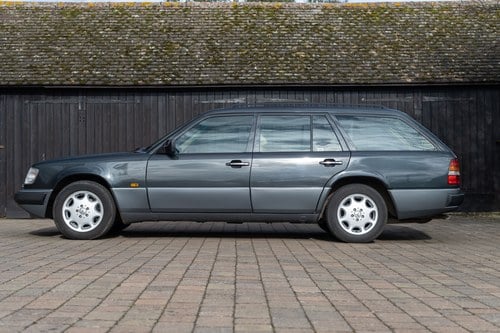 1996 Mercedes-Benz E320 Estate In vendita (immagine 11 di 169)