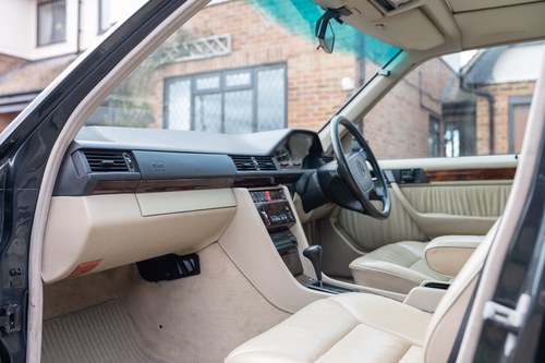 1996 Mercedes-Benz E320 Estate In vendita (immagine 60 di 169)