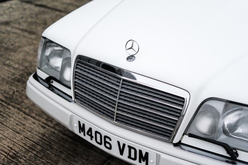 1994 Mercedes-Benz C124 E320 Cabriolet En venta (imagen 131 de 205)