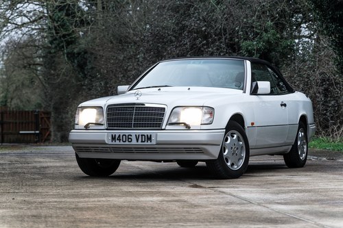 1994 Mercedes-Benz C124 E320 Cabriolet En venta (imagen 35 de 205)