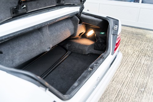 1994 Mercedes-Benz C124 E320 Cabriolet En venta (imagen 93 de 205)