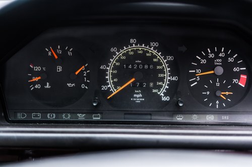 1994 Mercedes-Benz C124 E320 Cabriolet En venta (imagen 85 de 205)