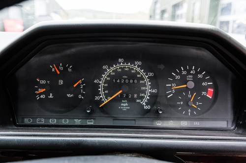 1994 Mercedes-Benz C124 E320 Cabriolet En venta (imagen 54 de 205)