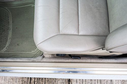 1994 Mercedes-Benz C124 E320 Cabriolet En venta (imagen 72 de 205)