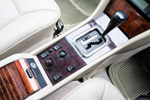 1994 Mercedes-Benz C124 E320 Cabriolet En venta (imagen 53 de 205)