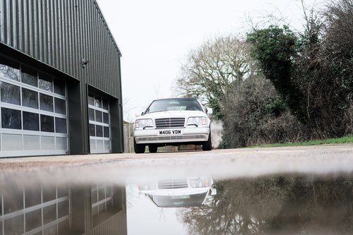 1994 Mercedes-Benz C124 E320 Cabriolet En venta (imagen 114 de 205)