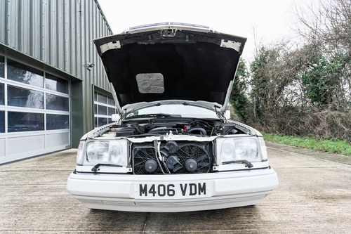 1994 Mercedes-Benz C124 E320 Cabriolet En venta (imagen 104 de 205)