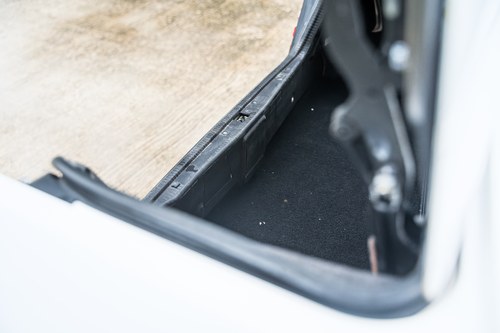 1994 Mercedes-Benz C124 E320 Cabriolet En venta (imagen 94 de 205)