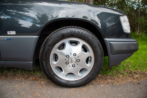 1996 Mercedes-Benz E320 Coupe Sportline Auto (W124) à vendre (picture 31 of 229)