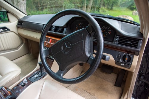 1996 Mercedes-Benz E320 Coupe Sportline Auto (W124) à vendre (picture 68 of 229)