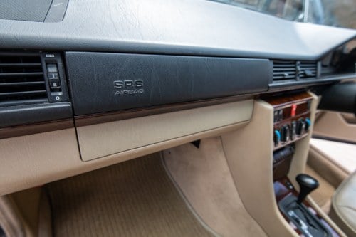 1995 Mercedes-Benz E320 Coupe zum Verkauf (Bild 40 von 148)