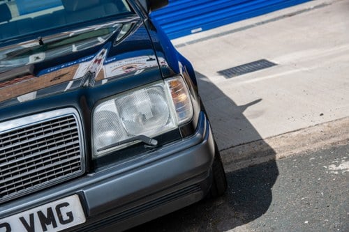 1995 Mercedes-Benz E320 Coupe zum Verkauf (Bild 61 von 148)