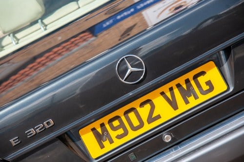 1995 Mercedes-Benz E320 Coupe zum Verkauf (Bild 75 von 148)