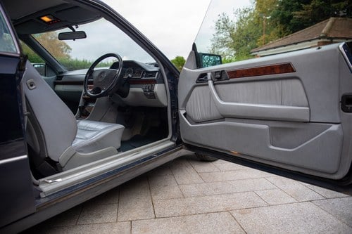 1995 Mercedes-Benz E320 Coupe zum Verkauf (Bild 25 von 186)