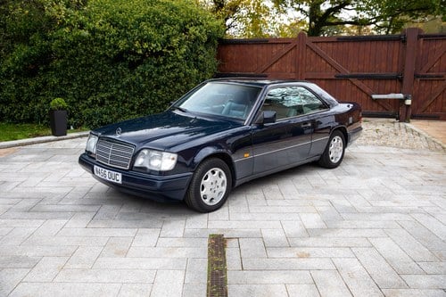 1995 Mercedes-Benz E320 Coupe zum Verkauf (Bild 6 von 186)
