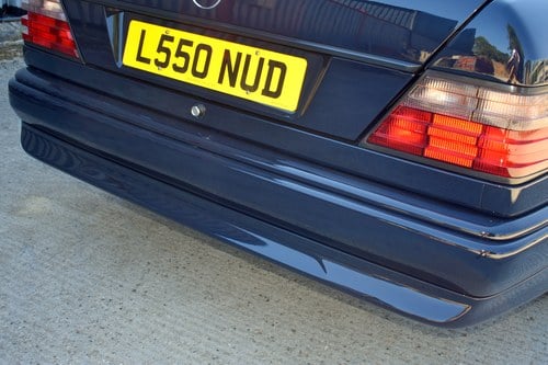 1993 Mercedes-Benz E320 Sportline Cabriolet In vendita (immagine 104 di 143)