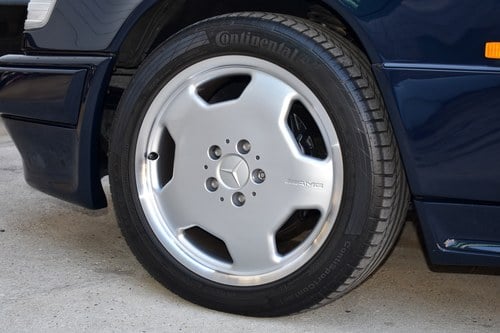 1993 Mercedes-Benz E320 Sportline Cabriolet In vendita (immagine 19 di 143)