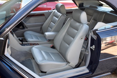 1993 Mercedes-Benz E320 Sportline Cabriolet In vendita (immagine 36 di 143)