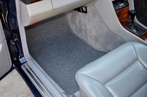 1993 Mercedes-Benz E320 Sportline Cabriolet In vendita (immagine 51 di 143)