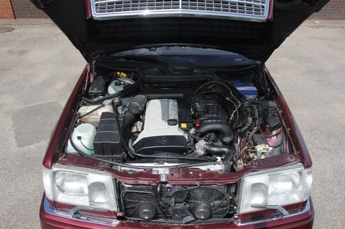 1995 Mercedes-Benz E320 (W124) For Sale (picture 144 of 166)