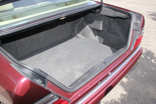 1995 Mercedes-Benz E320 (W124) For Sale (picture 71 of 166)