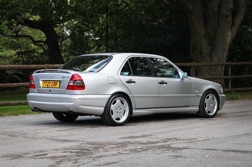 1999 Mercedes-Benz C43 AMG For Sale (picture 8 of 115)