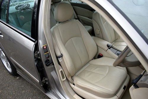 2004 Mercedes-Benz E500 Avantgarde Estate (W211) till salu (bild 26 av 165)