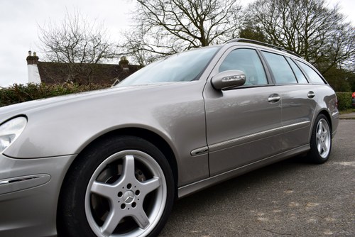 2004 Mercedes-Benz E500 Avantgarde Estate (W211) till salu (bild 101 av 165)