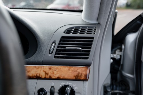 2004 Mercedes-Benz E500 Elegance (W211 series) zum Verkauf (Bild 36 von 141)