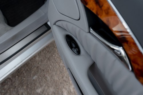 2004 Mercedes-Benz E500 Elegance (W211 series) zum Verkauf (Bild 53 von 141)