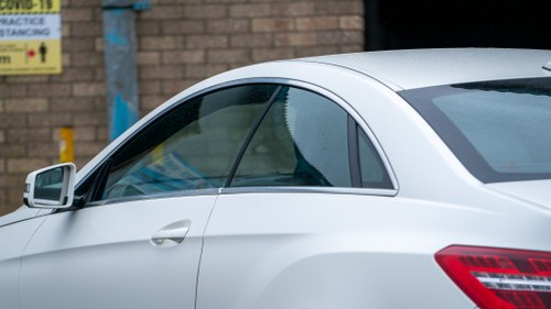 2010 Mercedes-Benz E500 Sport Coupé (C207) à vendre (picture 55 of 94)