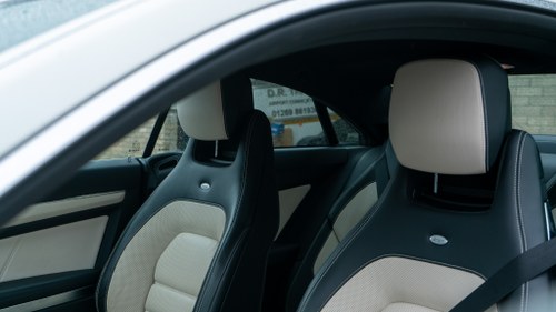 2010 Mercedes-Benz E500 Sport Coupé (C207) à vendre (picture 24 of 94)